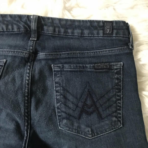 { 7 For All Mankind } A Pocket Bootcut Jeans - Picture 3 of 8